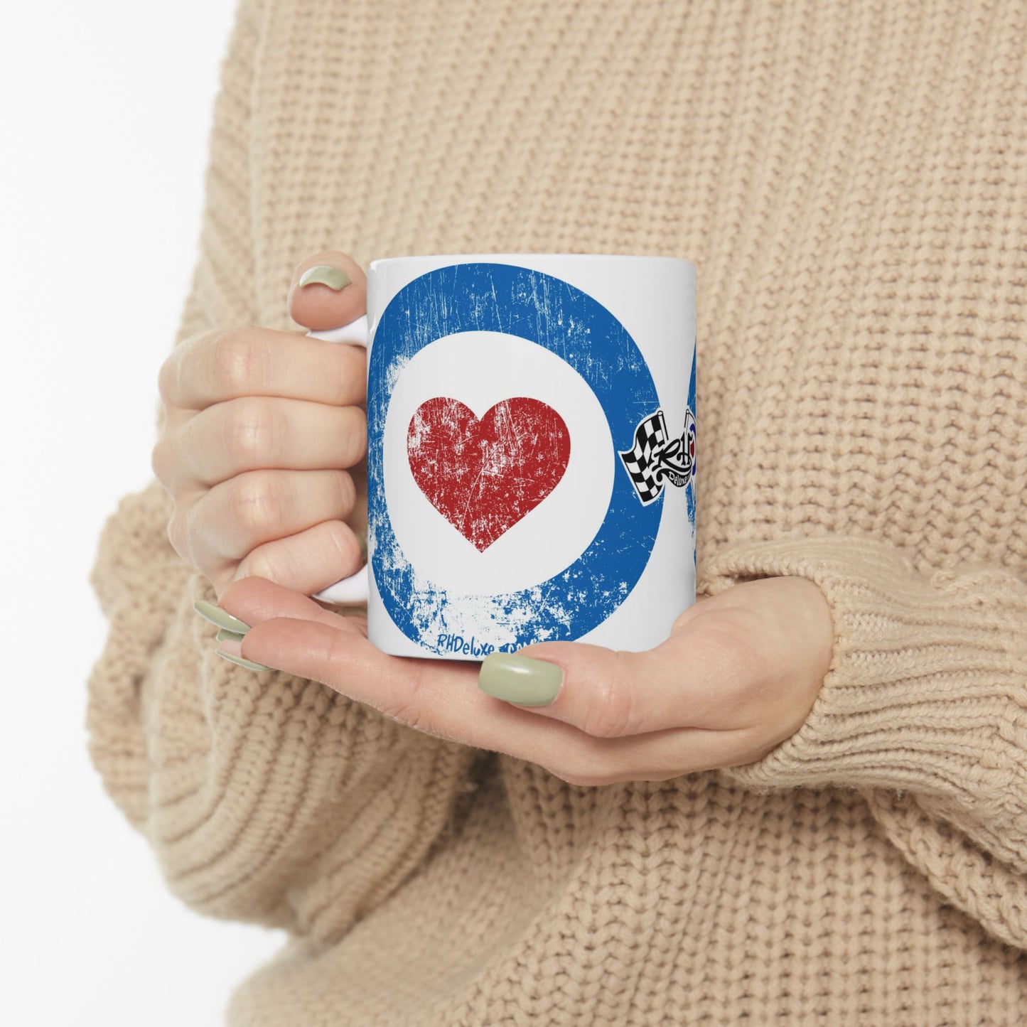 MOD LOVE *WHITE 11oz Mug