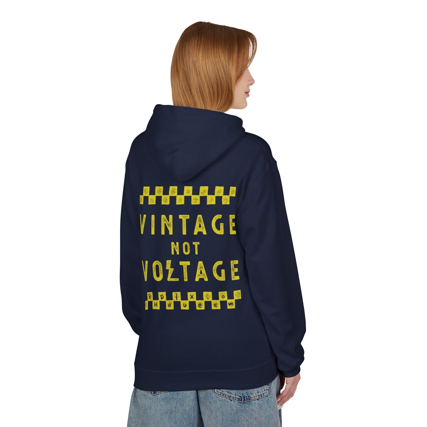 VINTAGE NOT VOLTAGE - PULL OVER HOODIE