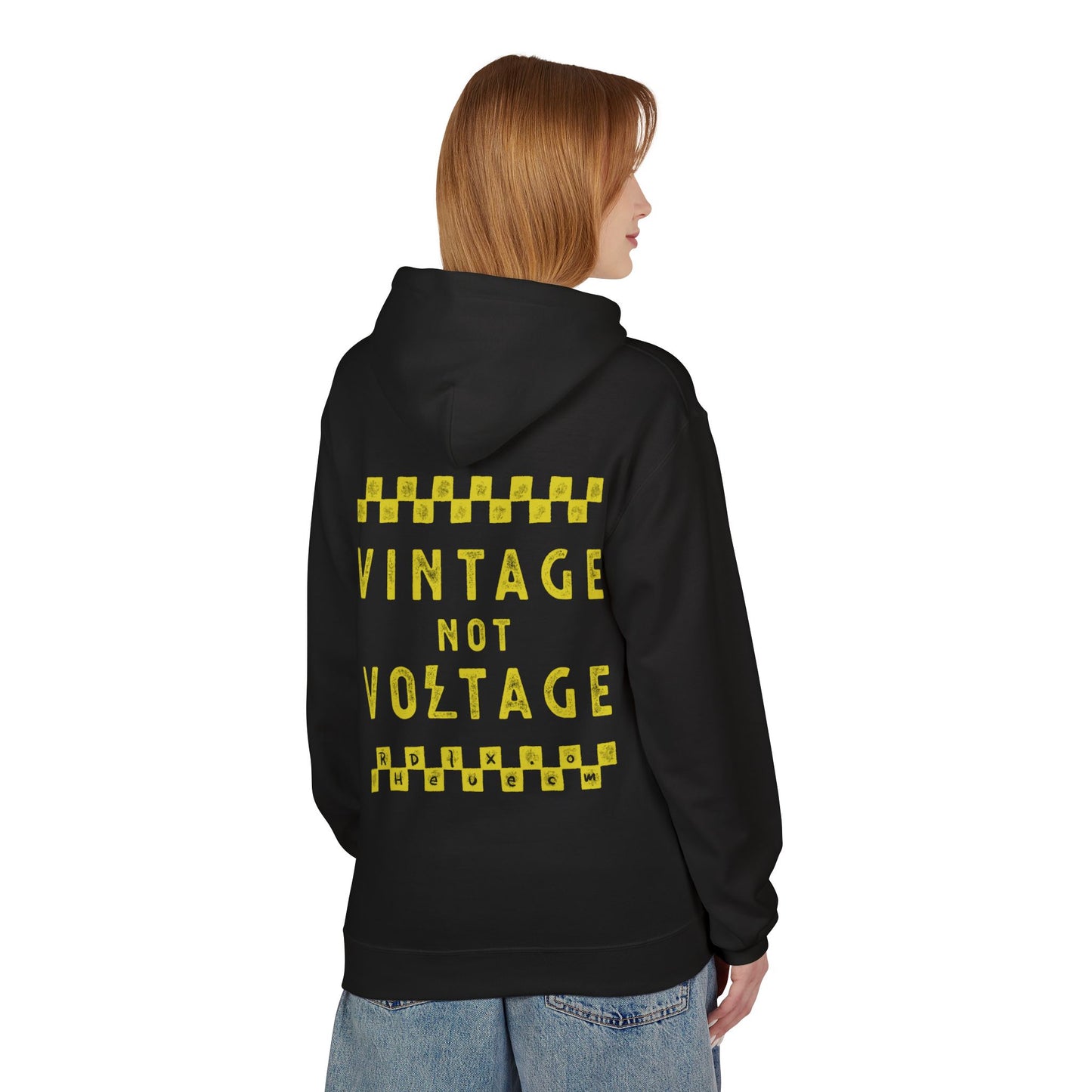 VINTAGE NOT VOLTAGE - PULL OVER HOODIE